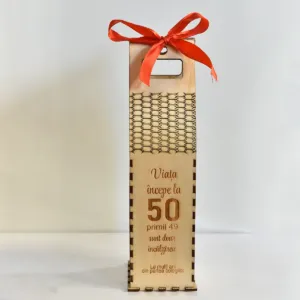 Cutie de vin personalizata – Cadou Aniversar 50 de Ani 3 Cutie de vin personalizata – Cadou Aniversar 50 de Ani