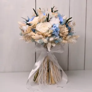 Buchet de mireasa cu trandafiri criogenati si flori uscate - alb, albastru, bleu, verde 4 buchet pentru mirese